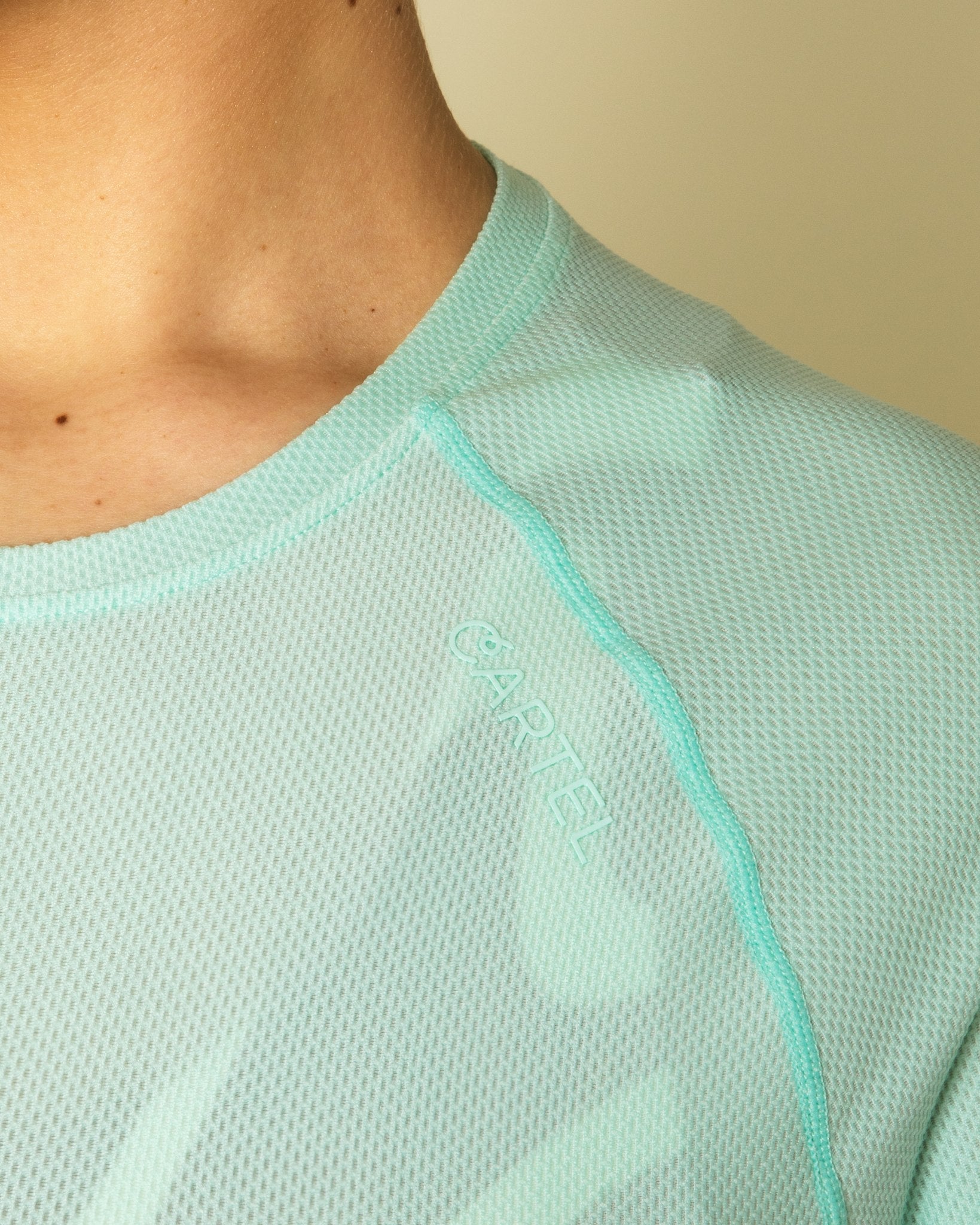 Motion performance long sleeve tee - Mint