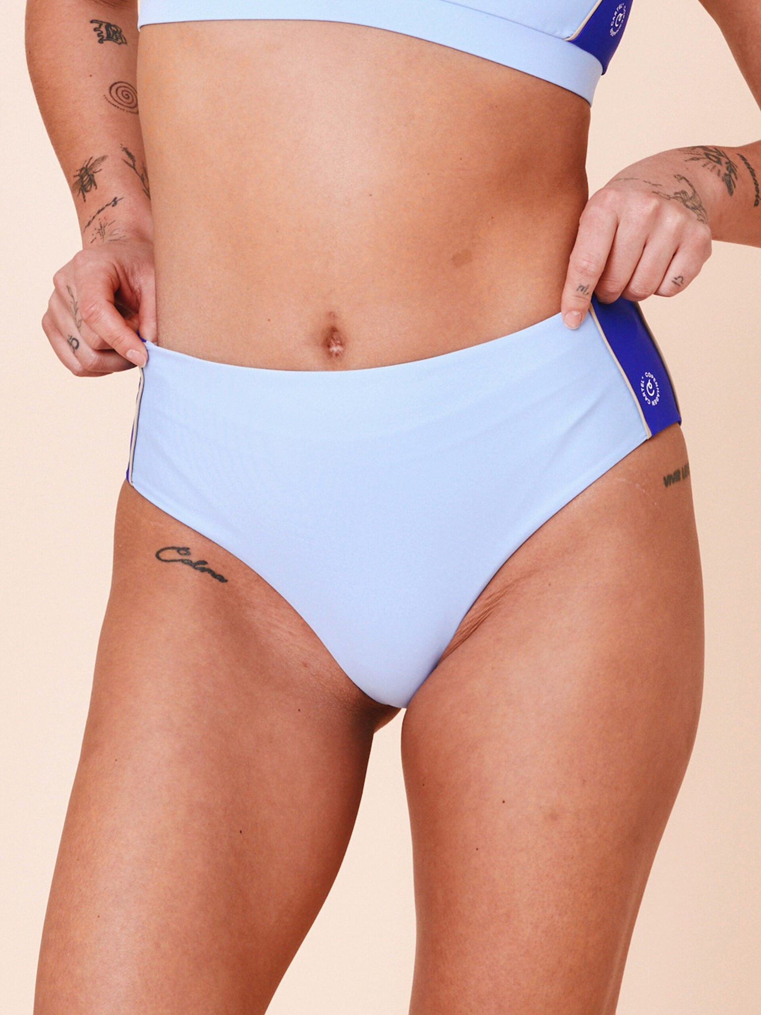 Ubud Colorblock højtaljet bikini underdel - Clear/Cartel Blue