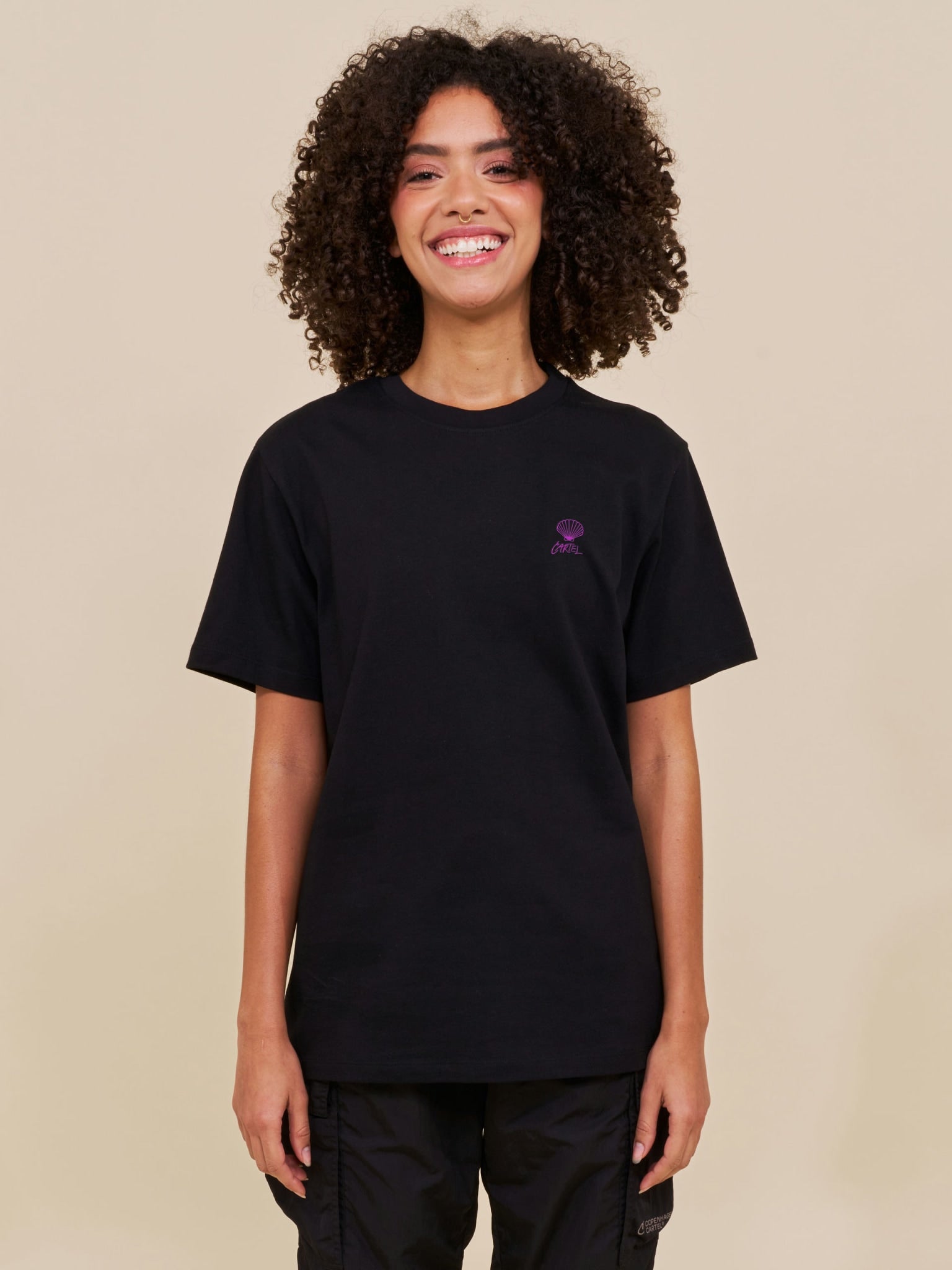 Cartel Scallop Embroidered Tee - Nero