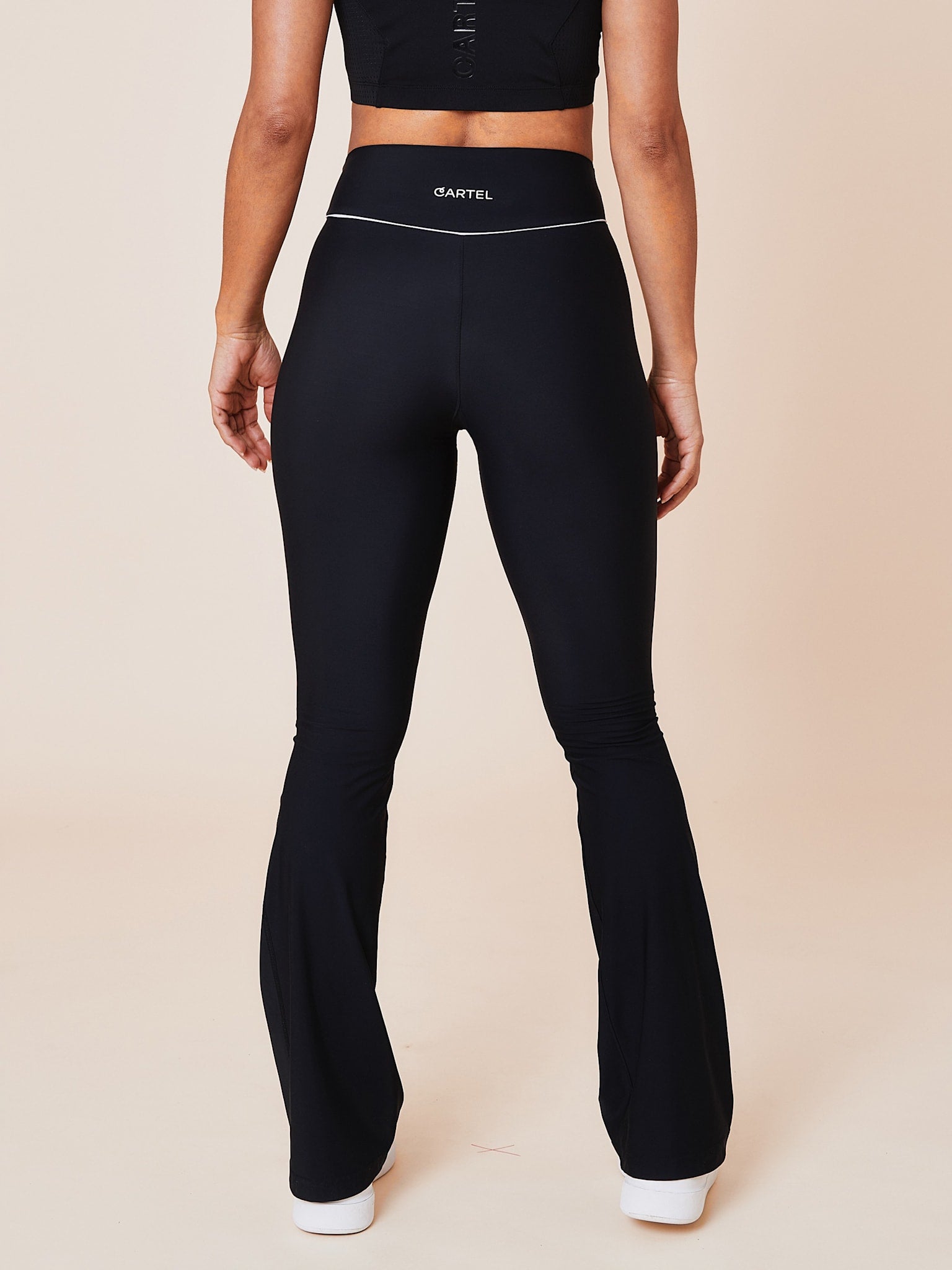 Peak Flare Leggings - Nero